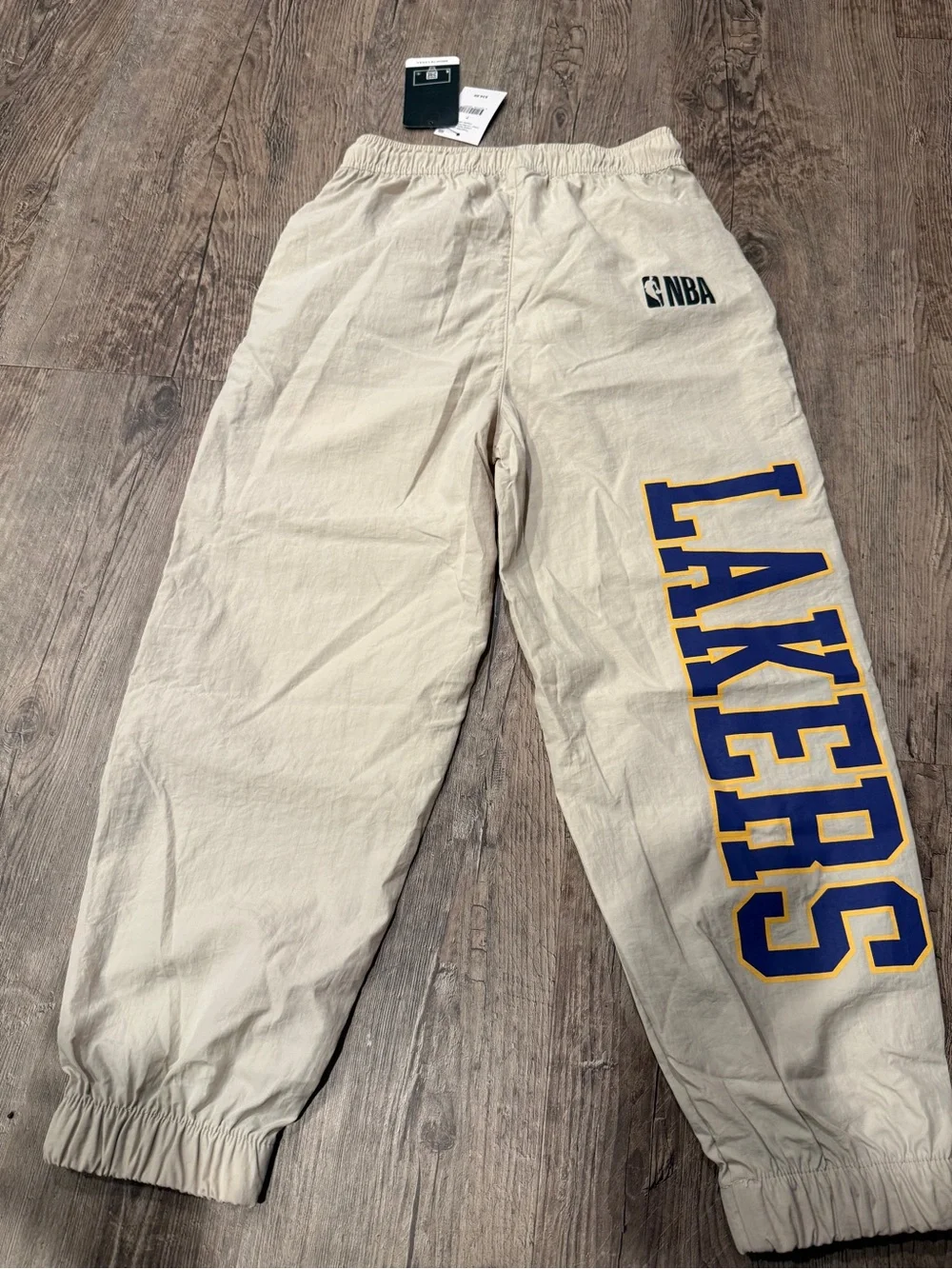Cotton On Beige Los Angeles Jogger Pants with Lakers Graphic